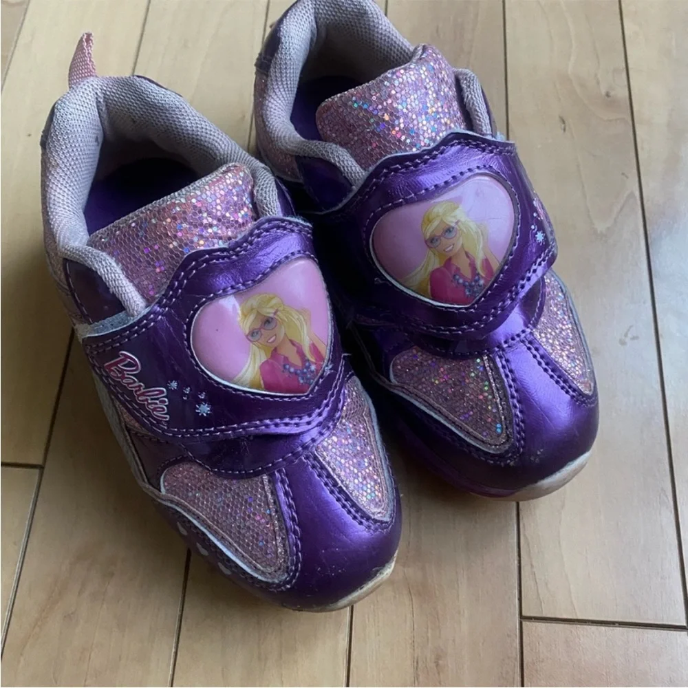 Custom listing - Picture 2 of 3